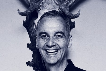 (Bild für) "Kunst & Küche" - Kabarett mit Stefan Kröll "Schee Wuid" - inkl. 3-Gang Menü - zum Schließen ins Bild klicken